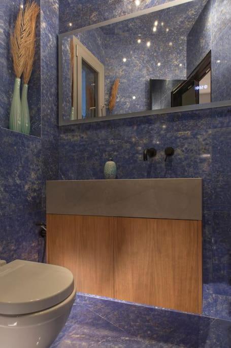 Luxury Acropolis View Apartment-Living Stone Black Pearl Athens Exterior photo
